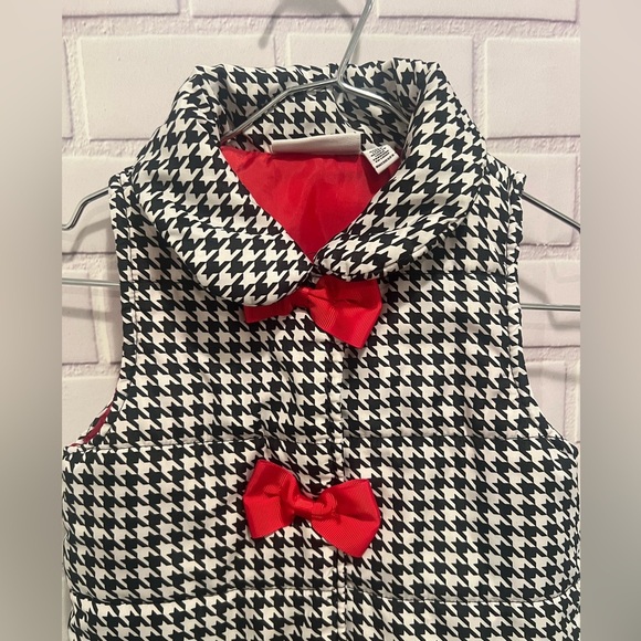 KIDS HEADQUARTERS black and white girls vest/size 6 - Picture 2 of 7